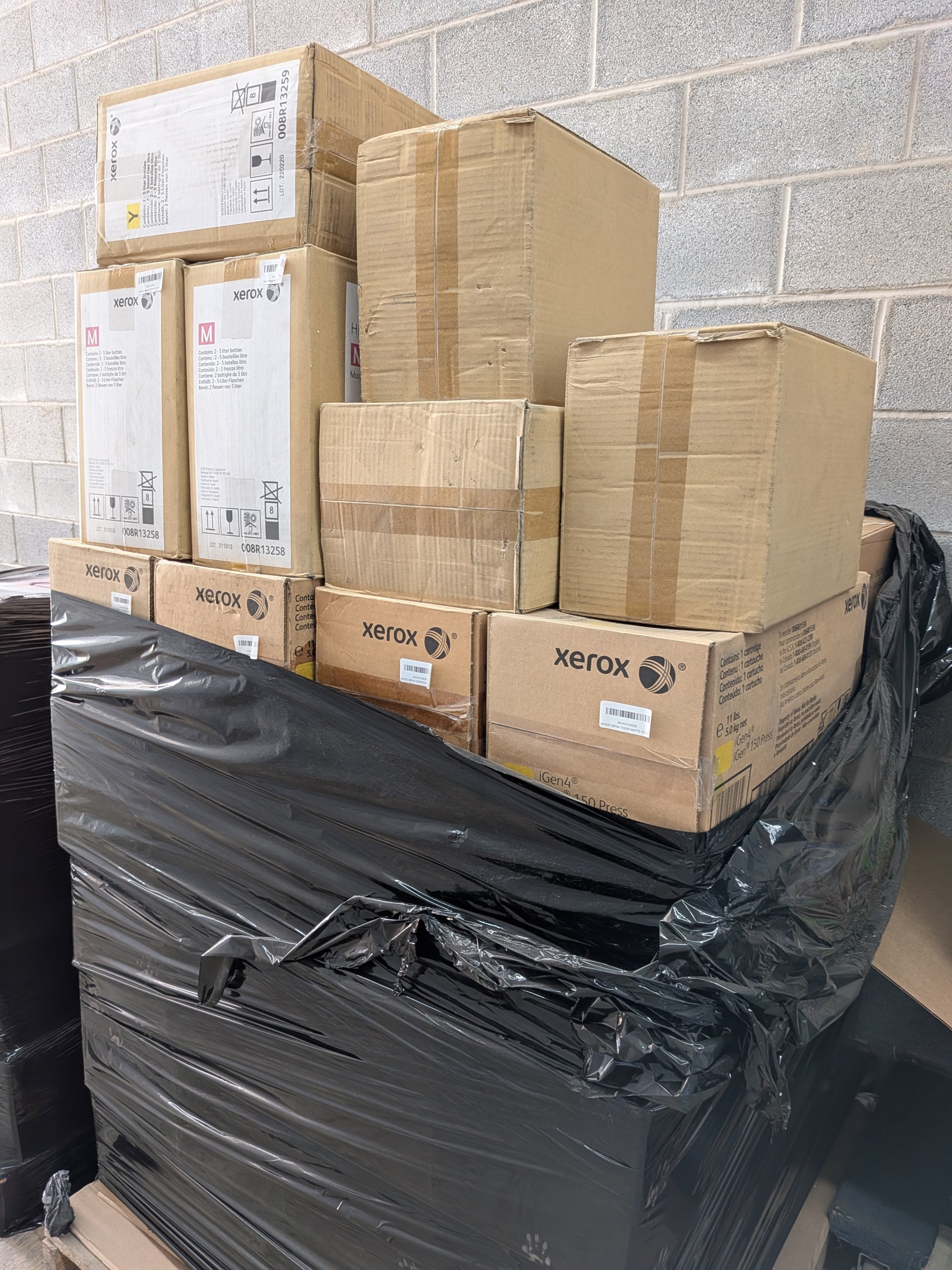 Right Shipping Box